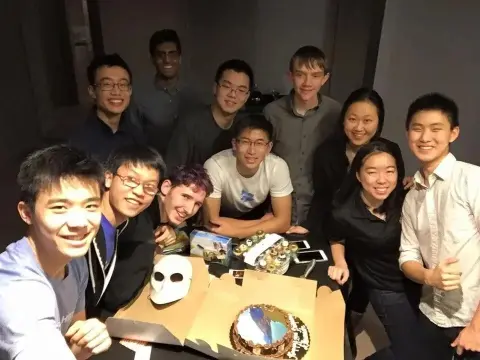  AI 时代的“PayPal 黑帮”，从一起实习到身价亿万 